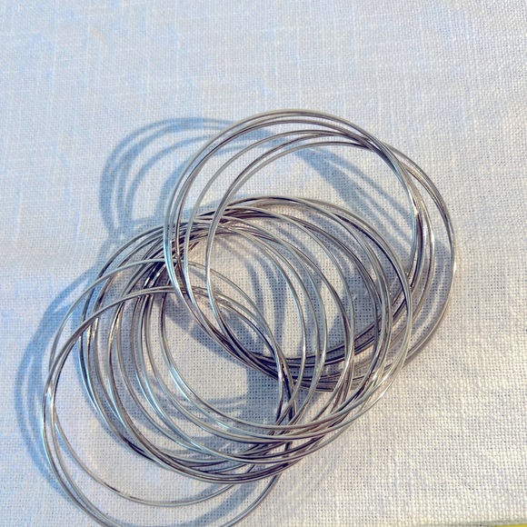 Bangle bracelet - Picture 7 of 7